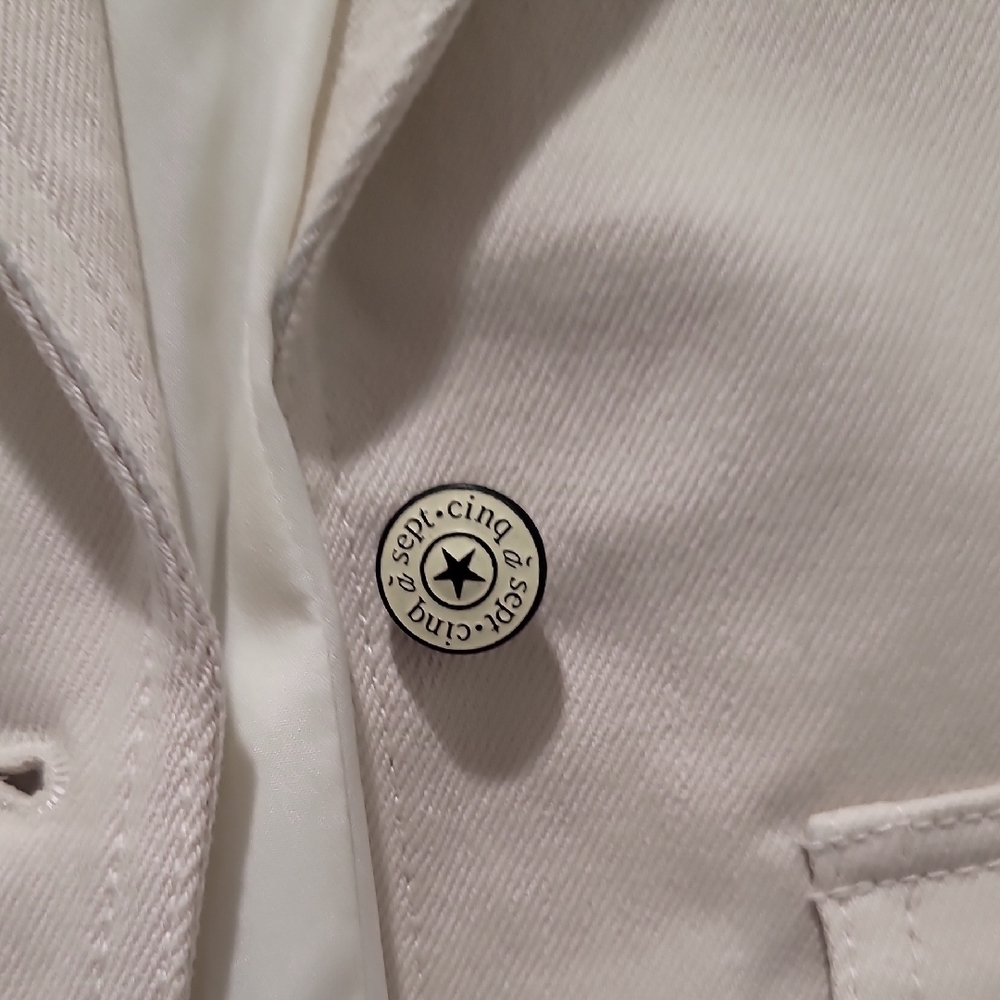 Cinq A Sept Cream Blazer with Ruched Sleeves - Picture 5 of 14